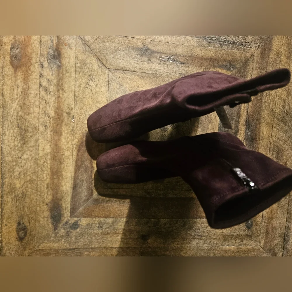 DKNY Cavale Expresso Boots! 7 - Picture 11 of 12